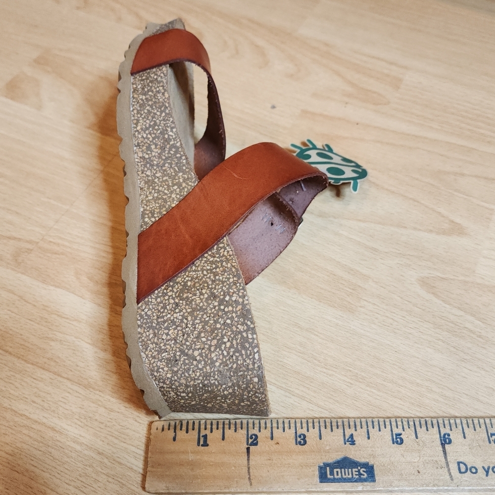 NWT Yokono Brown Leather Wedge Sandals Womens 9 Double Buckle Straps - Picture 8 of 16